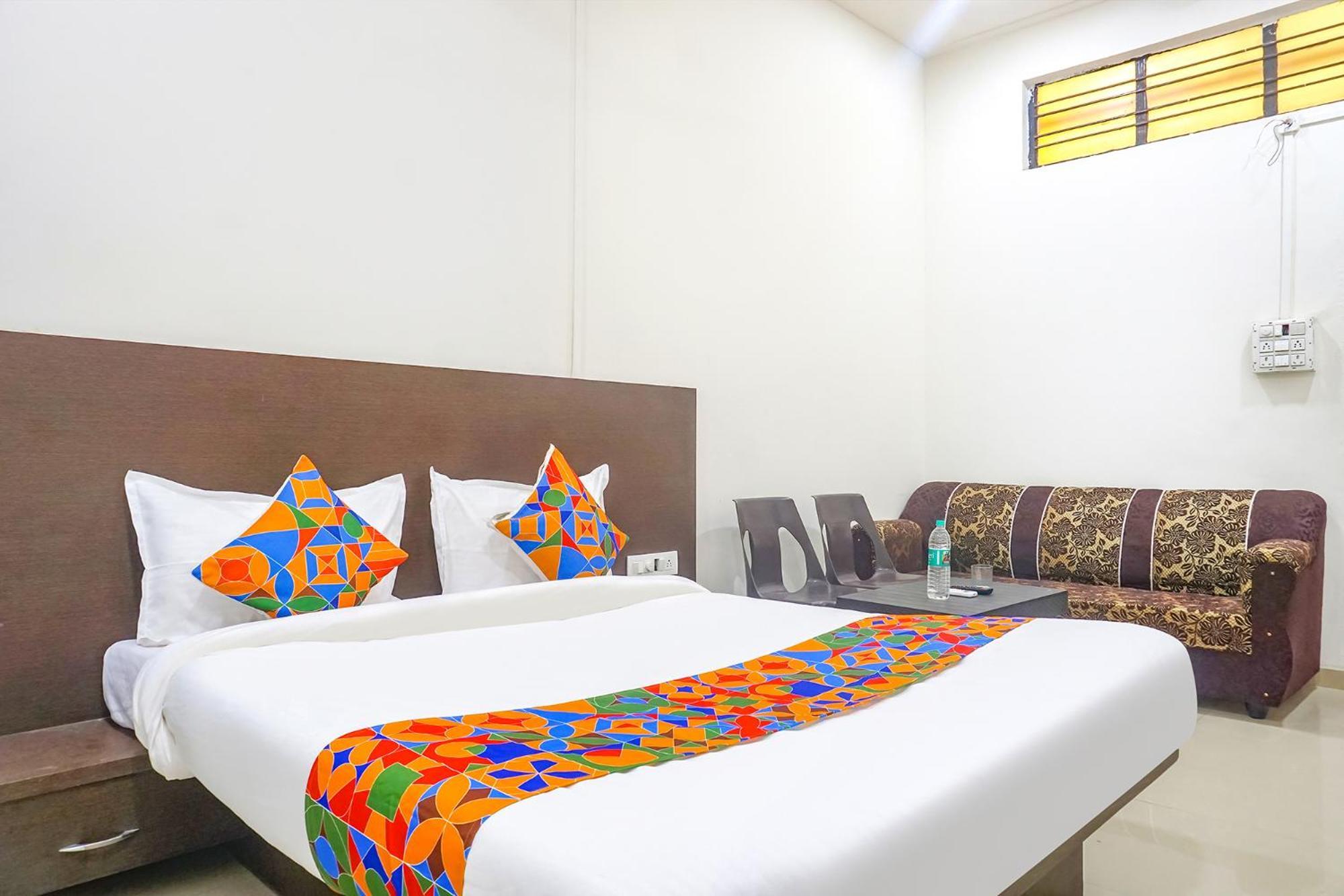 Fabhotel Om Sai - Nr Nashik Railway Station Exteriér fotografie
