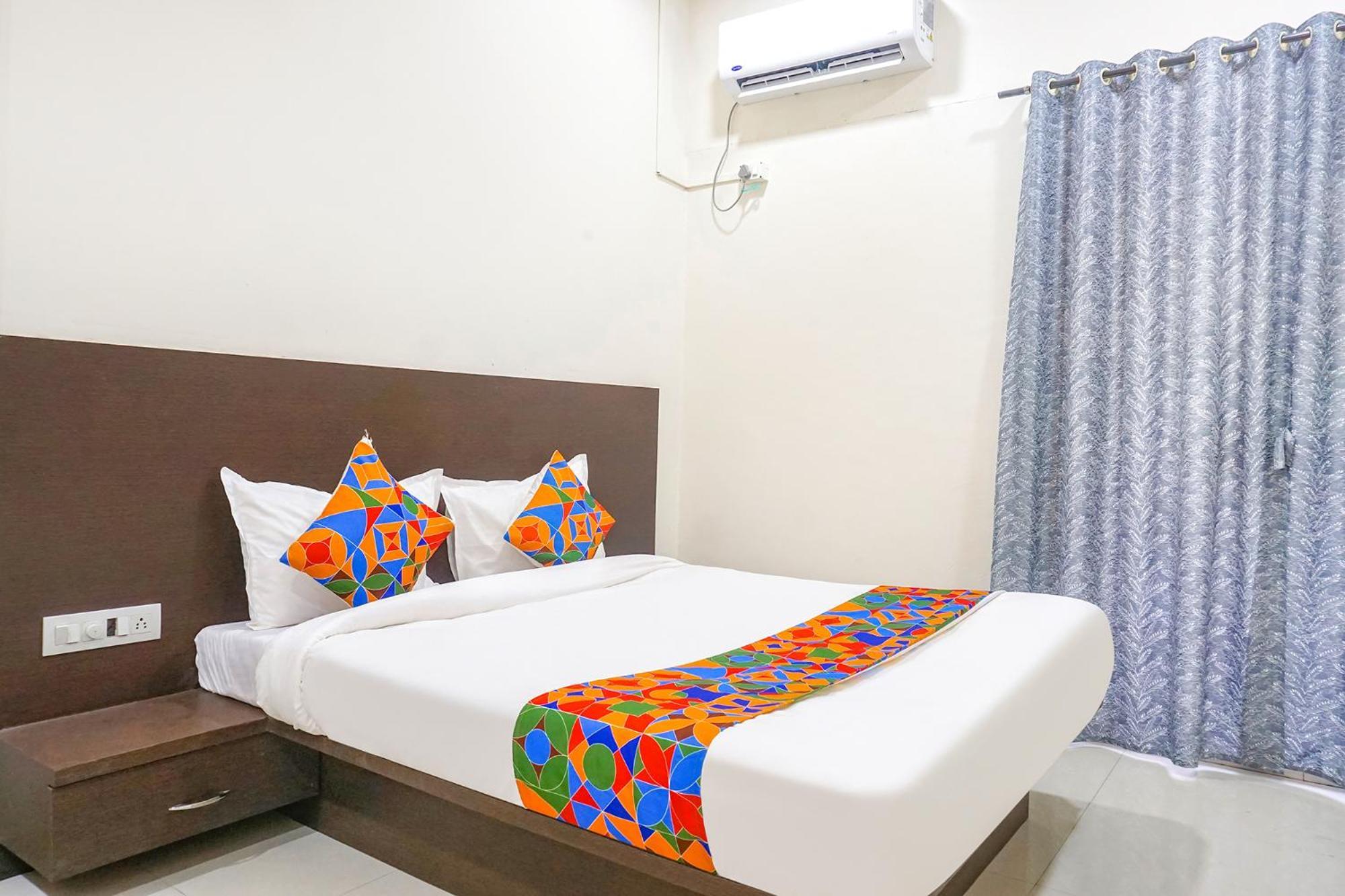 Fabhotel Om Sai - Nr Nashik Railway Station Exteriér fotografie